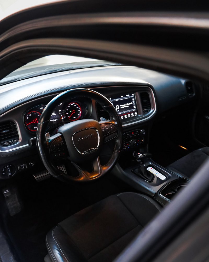 Dodge Charger V8