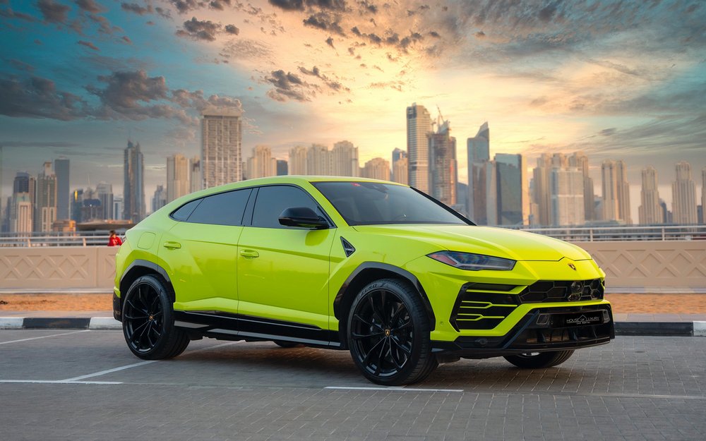 Lamborghini Urus Acid Green