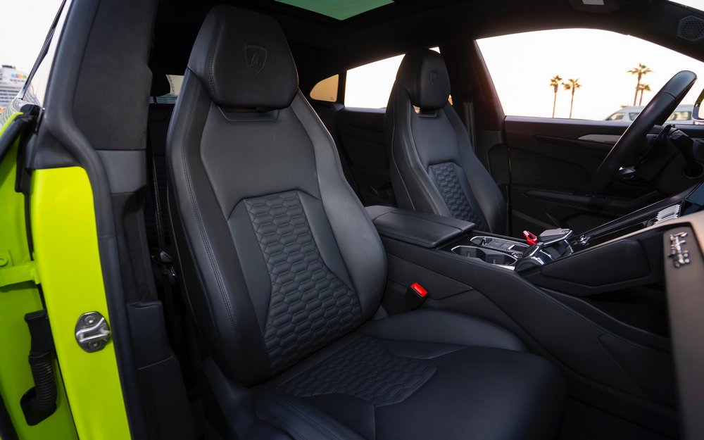 Lamborghini Urus Acid Green