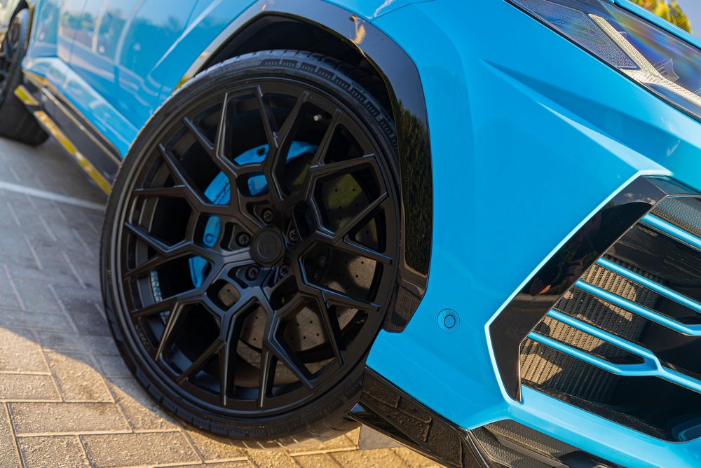 Lamborghini Urus Blue