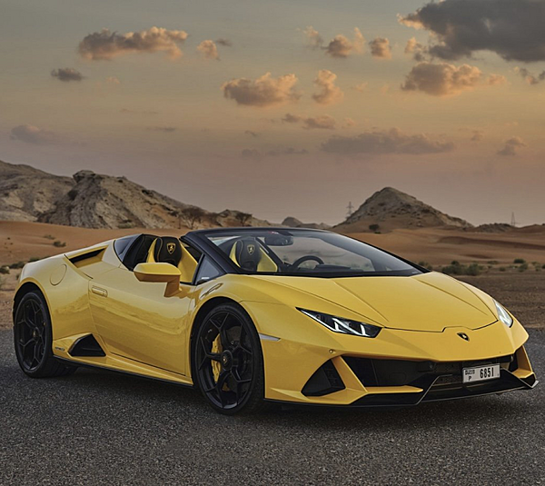 LAMBORGHINI HURACAN