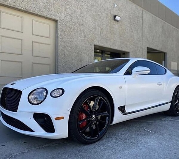 Bentley GT